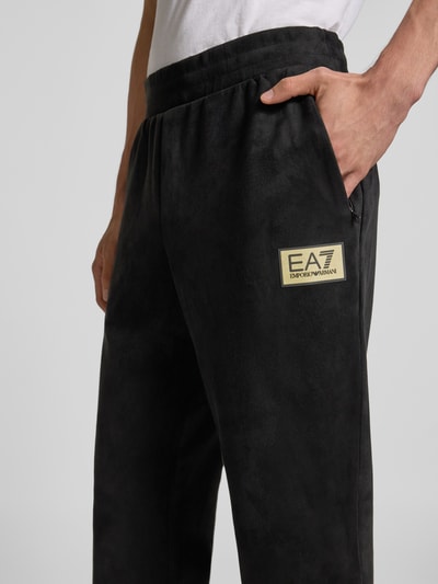 EA7 Emporio Armani Sweatpants met labeldetail Zwart - 3