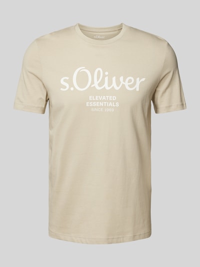 s.Oliver RED LABEL Regular Fit T-Shirt aus reiner Baumwolle mit Statement-Label-Print Beige 2