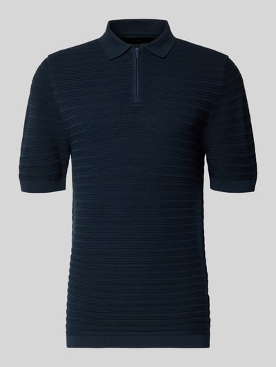 Produktfoto, Regular Fit Poloshirt mit kurzem Reißverschluss von MCNEAL in Dunkelblau, Strukturmuster, Baumwoll-Mix mit Viskose-Anteil