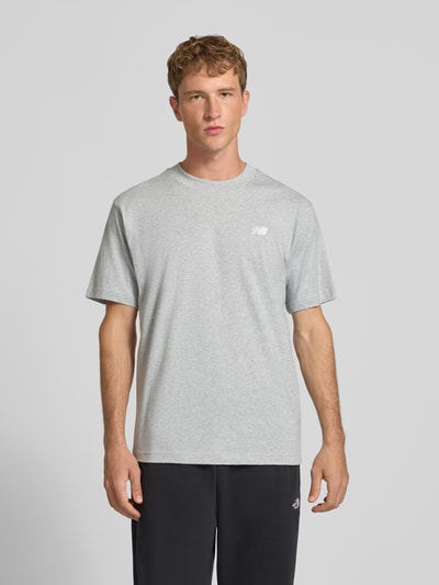 New Balance T-Shirt mit Label-Stitching Modell 'ESSENTIALS' Hellgrau 4