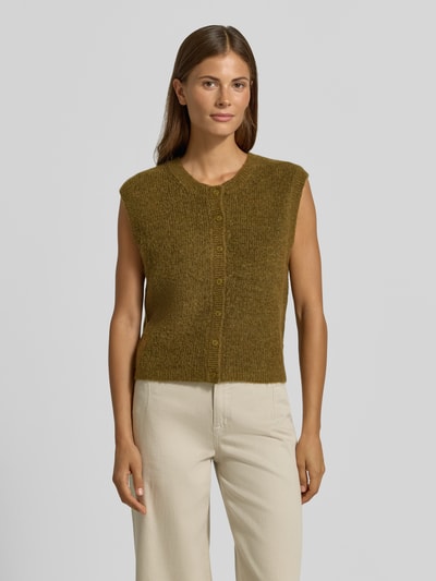 Vrouwenmodel draagt Regular fit bodywarmer van mix van wol en alpaca model 'LULU' van Selected, Dames, olijfgroen, Ganzichaam van voren.