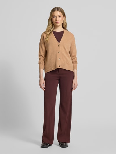 Christian Berg Woman Regular Fit Strickjacke aus reiner Wolle Camel 1