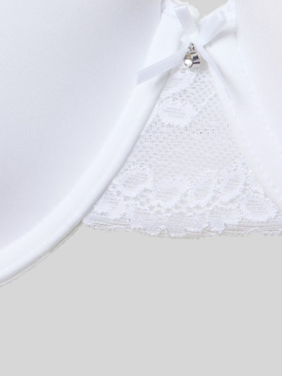 Produktfoto, T-Shirt-BH mit Zierschleife im 3er-Pack von DORINA, biały, koronkowy detal, elastyczny materiał, dopasowany fason, tekstura gładka i koronkowa