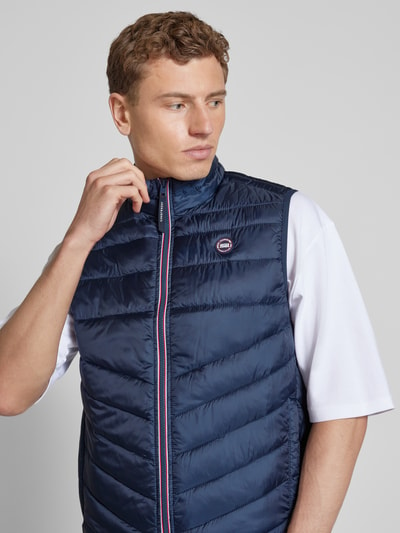 Jack & Jones Kamizelka pikowana z naszywką z logo model ‘HERO’ Ciemnoniebieski 3