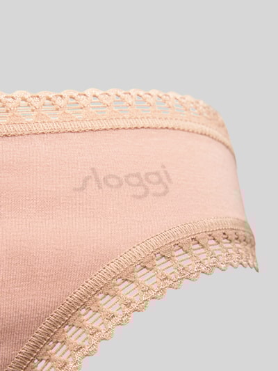 Sloggi Figi z koronką szydełkową w zestawie 3 szt. model ‘GO Crush’ Beżowy 2