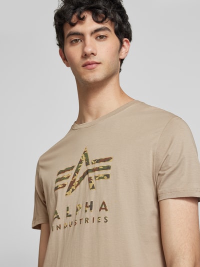 Alpha Industries T-Shirt mit Label-Print Sand 3