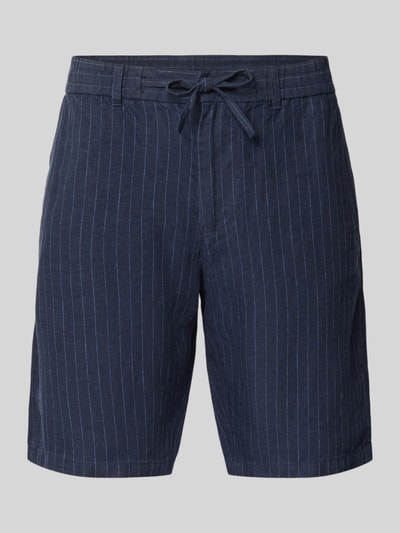 Produktfoto, Straight Fit Leinenshorts mit Gesäßtaschen von Gant in Dunkelblau mit feinen Streifen, Reine Leinen, elastischer Bund mit Tunnelzug, Bundweite 43 cm, Innenbeinlänge 23 cm