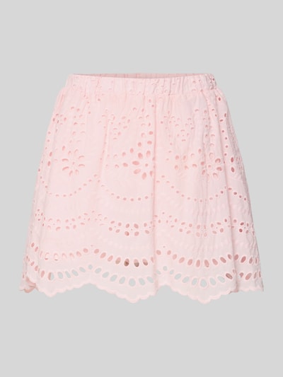 Produktfoto, Mini-Skort aus reiner Baumwolle Modell 'NALA-LALISA' von Only in zartem Rosa mit Optik: Unifarben, Lochstickmuster, Muschelsaum, elastischem Bund und luftiger Struktur.