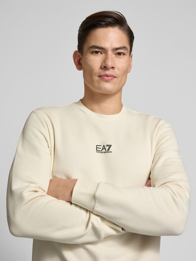 EA7 Emporio Armani Bluza z detalem z logo Złamany biały 3