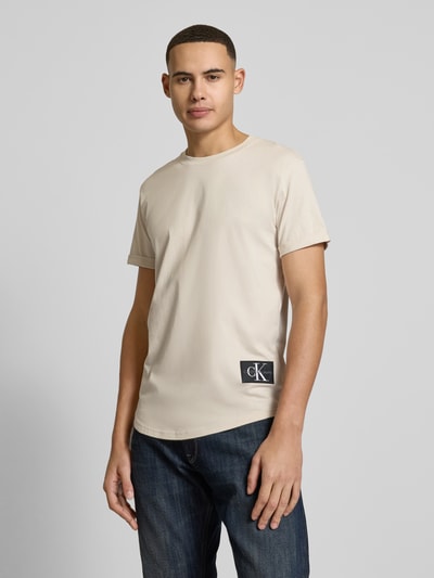 Calvin Klein Jeans T-Shirt mit Label-Badge Offwhite 4