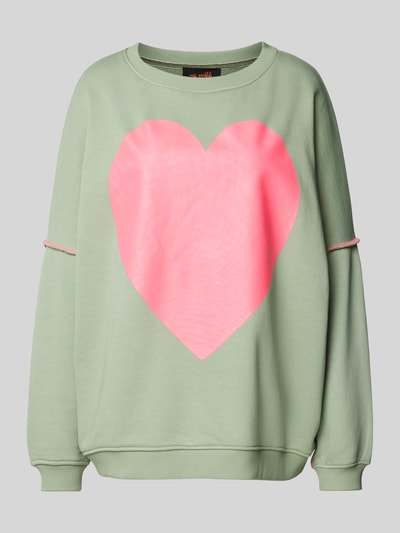 miss goodlife Bluza o kroju oversized z nadrukiem z motywem model ‘Big Heart’ Trzcinowy 2