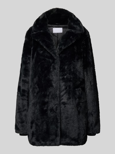 Produktfoto, Jacke mit Reverskragen Modell 'Ay44ssa' von ZABAIONE, schwarze Kunstfell-Oberfläche, Regular Fit, weiche Textur, glatte Struktur, Damen, Rückenlänge 80 cm, Schulterbreite 41 cm, Brustweite 55 cm, Ärmellänge 65 cm.