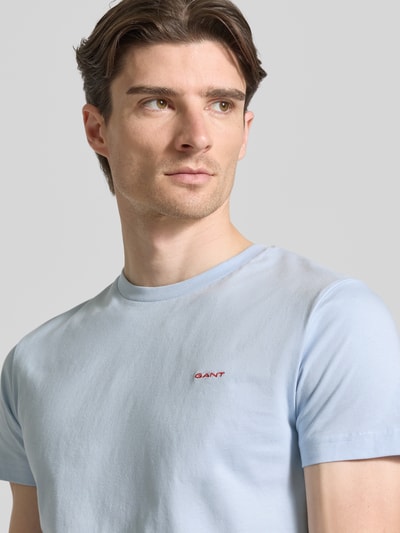 GANT t-shirt z detalem z logo Jasnoniebieski 3