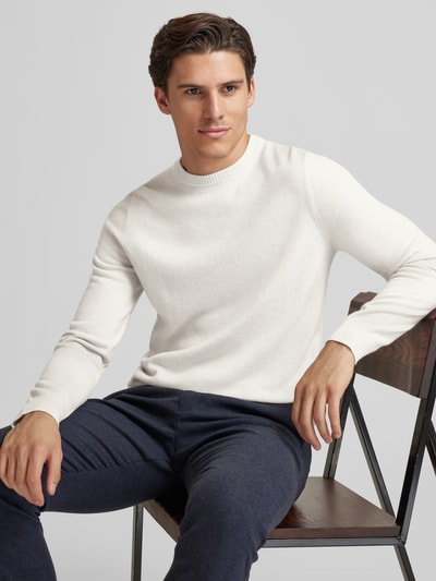 Christian Berg Men Gebreide pullover met ronde hals Ecru gemêleerd - 3