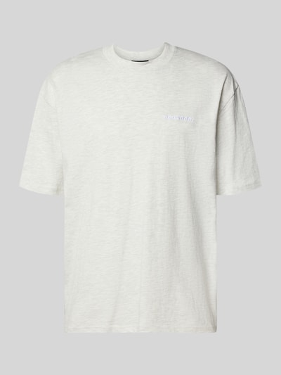Produktfoto, Oversized T-Shirt mit Label-Stitching von Pegador aus Baumwoll-Mix, hellgrau, Rundhalsausschnitt, Rückenlänge 70 cm bei Größe M.
