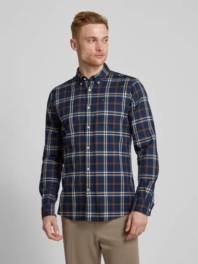 Barbour Koszula casualowa o kroju tailored fit z kołnierzykiem typu button down Granatowy 4