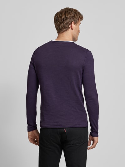 s.Oliver RED LABEL Regular Fit Strickpullover mit gerollten Bundabschlüssen Violett 5