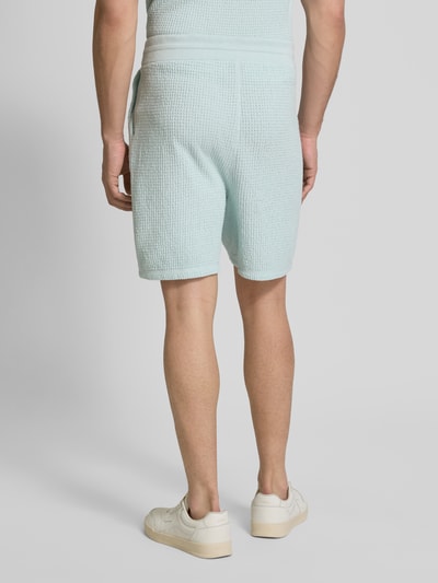 BOSS Orange Regular Fit Sweatshorts mit Strukturmuster Modell 'Amoffle' Hellblau 5