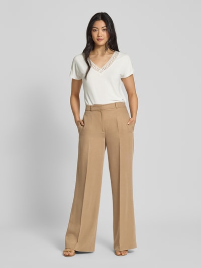 Christian Berg Woman T-Shirt aus Modal-Mix mit V-Ausschnitt Offwhite 1