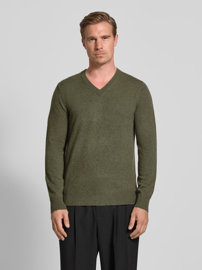 Christian Berg Men Strickpullover aus Wolle-Kaschmir-Mix mit V-Ausschnitt Oliv Melange 4