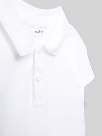 Produktfoto, weißes Regular Fit Poloshirt aus reiner Baumwolle von s.Oliver RED LABEL, Piqué-Textur, unifarben, kurzer Arm, Polokragen