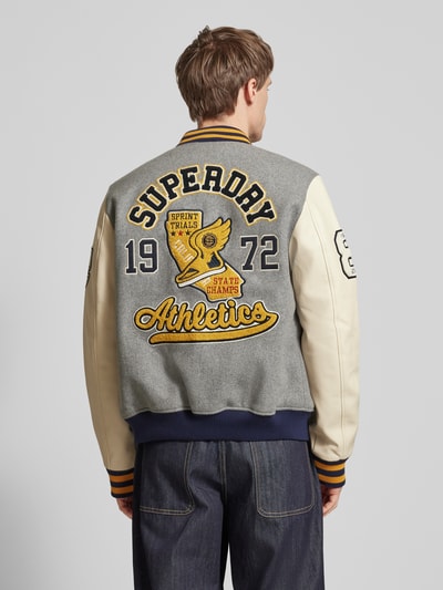 Superdry College-Jacke aus Woll-Mix mit Stehkragen Hellgrau 5