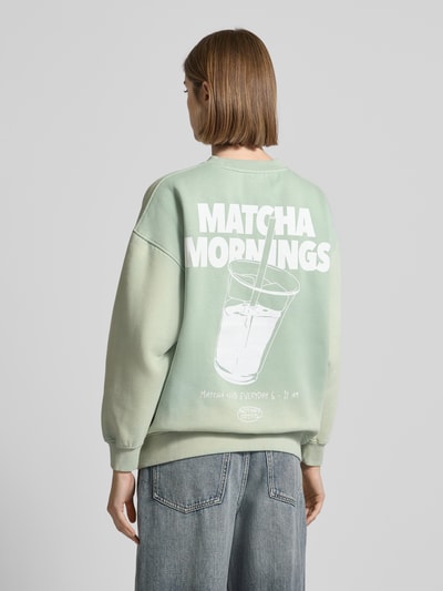 ANOTHER COTTON LAB Oversized Sweatshirt mit Label-Print Modell 'Matcha Mornings' Mint 5