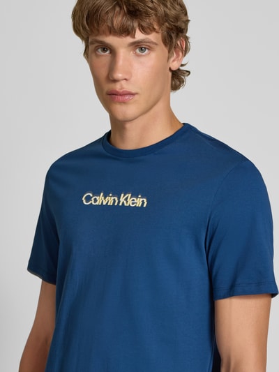 Calvin Klein Jeans Regular Fit T-Shirt mit Logo-Print Modell 'Class' Dunkelblau 3