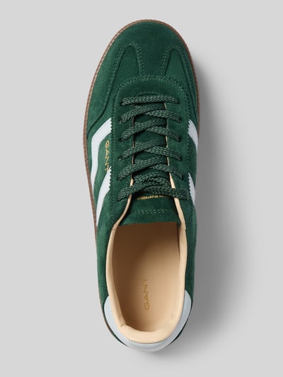 Produktfoto, Sneaker aus echtem Rindsleder Modell 'Cuzmani' von GANT in Dunkelgrün mit weißen Details, glatter und rauer Struktur, Damen Sneaker von GANT