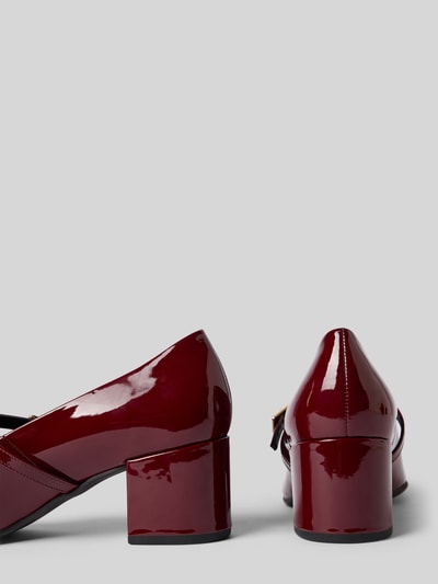 Productfoto, Mary Janes uit echt leer van Högl met afgeronde pasvorm, laklook, blokhak, licht geprofileerde zool, maat 40: hakhoogte 6 cm, schachthoogte 7 cm, schachtbreedte 20 cm