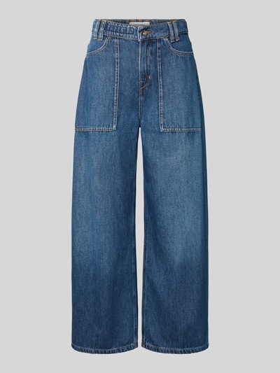 Produktfoto, Wide Fit Jeans mit Baumwoll-Anteil Modell 'Derive' von DRYKORN, blaue Denimfarbe, sichtbare Nähte, gerade Form, Material-Mix, aufgesetzte Eingrifftaschen und Gesäßtaschen, Knopf- und Reißverschluss, mittlere Bundhöhe, glatte Textur, breite Hosenbeine