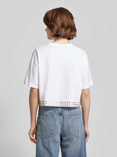 Patrizia Pepe Cropped T-Shirt mit Label-Print und Nieten Offwhite 5