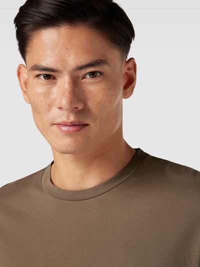 DRYKORN T-Shirt mit überschnittenen Schultern Modell 'THILO' Oliv 3