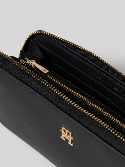Tommy Hilfiger Portemonnee in de look van kunstleer, model 'ICON LRG ZA' Zwart - 3