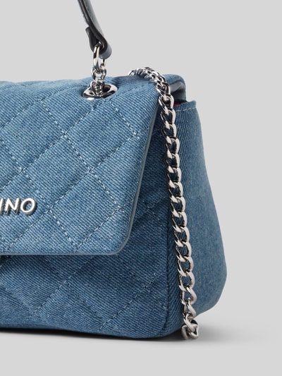 VALENTINO BAGS Torba na długim pasku z detalem z logo model ‘OCARINA’ Błękitny 2