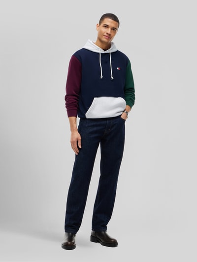 Tommy Jeans Regular Fit Sweatshirt aus Baumwoll-Mix Dunkelblau 1