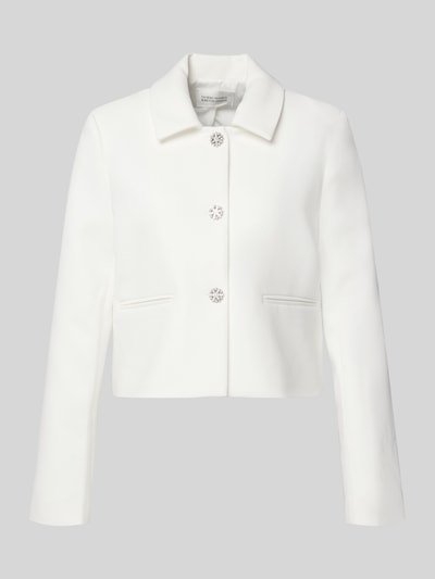 Produktfoto, weißer Blazer mit Viskose-Anteil Modell 'Leonie' von GUIDO MARIA KRETSCHMER WOMAN, Umlegekragen, Perlenbesatz, Paspeltaschen, Regular-Fit, elastischer Material-Mix, Rückenlänge 48 cm bei Größe 36.