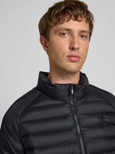 adidas Originals Gewatteerd jack met opstaande kraag en logoprint Zwart - 3