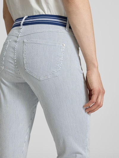 Angels Jeansy capri z elastycznym pasem model ‘Ana’ Jasnoniebieski 3