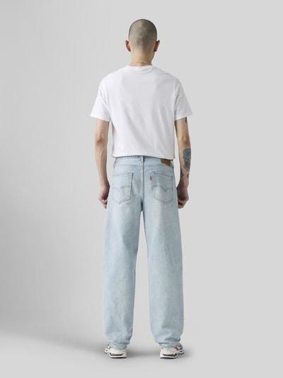 Levi's® Jeansy o kroju loose fit z czystej bawełny model '568® LOOSE STRAIGHT' Jasnoniebieski 4