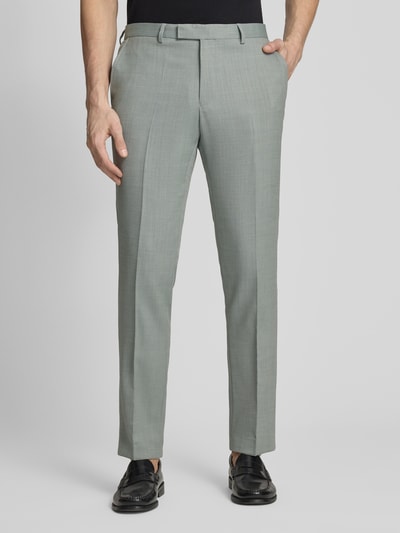 Männermodel trägt Anzughose mit Bügelfalten Modell 'Ryan' von Pierre Cardin, Slim-Fit, Strukturmuster, Ganzkörperansicht von vorne. Bundweite 46 cm, Innenbeinlänge 81 cm, Größe 50