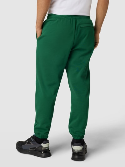 PUMA PERFORMANCE Sweatpants mit Label-Stitching Gruen 5