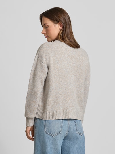 Christian Berg Woman Cardigan mit überschnittenen Schultern und Knopfverschluss Beige 5