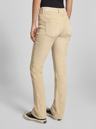 Only Spodnie sztruksowe o rozkloszowanym kroju z mieszanki bawełny model ‘MARY’ Écru 5