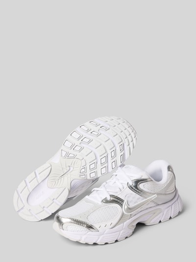 Nike Sneaker mit Logo-Patch Weiss 4