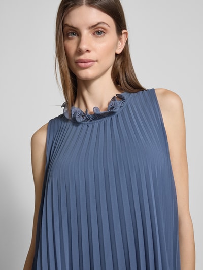 Vera Mont Knielange cocktailjurk met plissévouwen Rookblauw - 3
