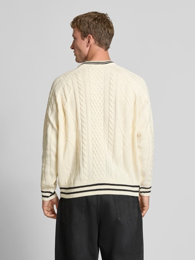 REVIEW Strickpullover mit Label-Stitching Ecru 5