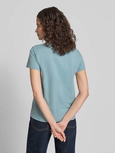 Levi's® t-shirt o kroju regular fit z czystej bawełny Oceaniczny 5