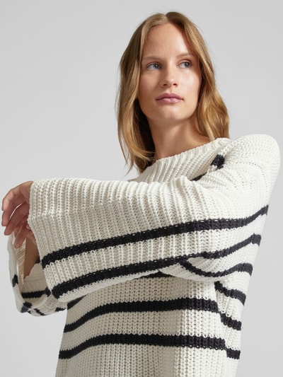 comma Strickpullover mit Trompetenärmeln Offwhite 3