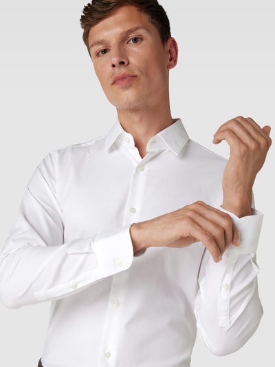 BOSS Slim Fit Businesshemd aus Uni Struktur Weiss 3